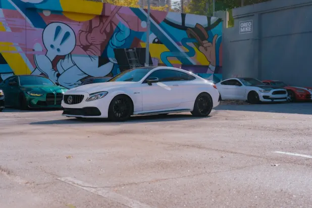 إيلوكي كازينو تطبيق أندرويد/آي أو إس